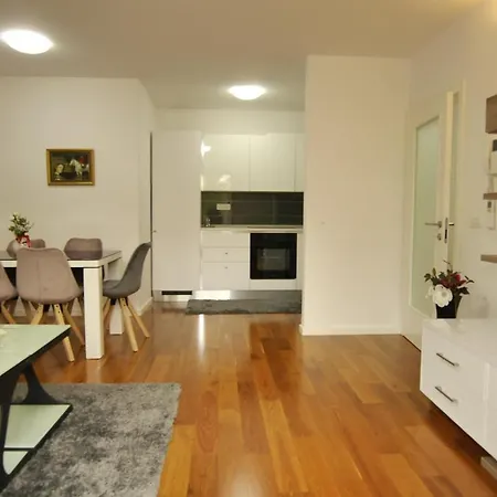 Apartments Makarska Beach