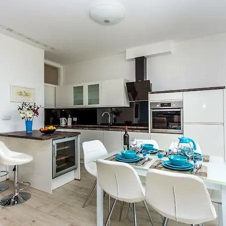 Apartment Apartments Makarska Beach Makarska