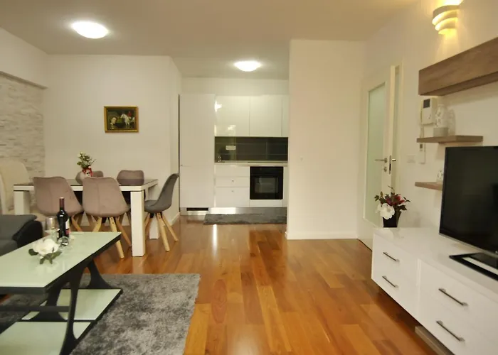 Apartments Makarska Beach