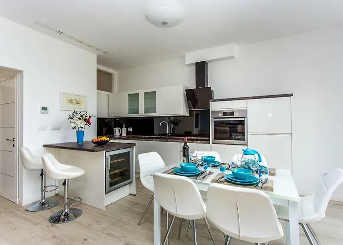 Apartment Apartments Makarska Beach Makarska