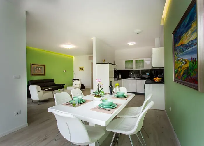 Lägenhet Apartments Makarska Beach *